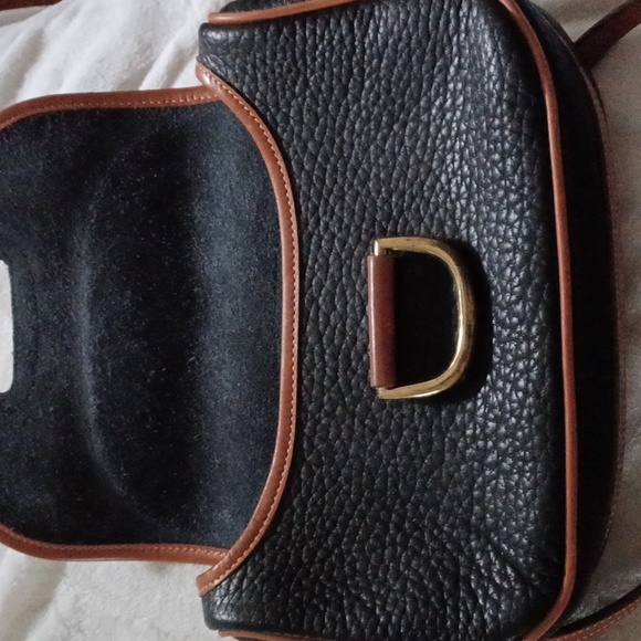 Dooney & Bourke Pebbled Leather Black/ Brown Leather  Crossbody - Picture 10 of 11